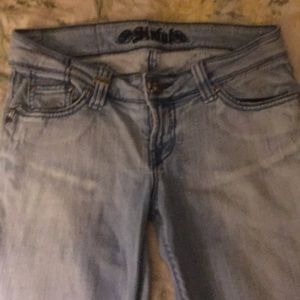 MUST HAVE Sinful straight leg jeans